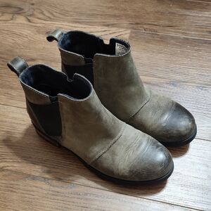Sorel Waterproof Chelsea Boots